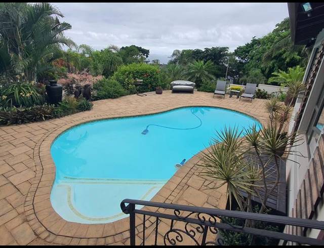 5 BEDROOM HOUSE FOR SALE IN UMHLANGA CENTRAL